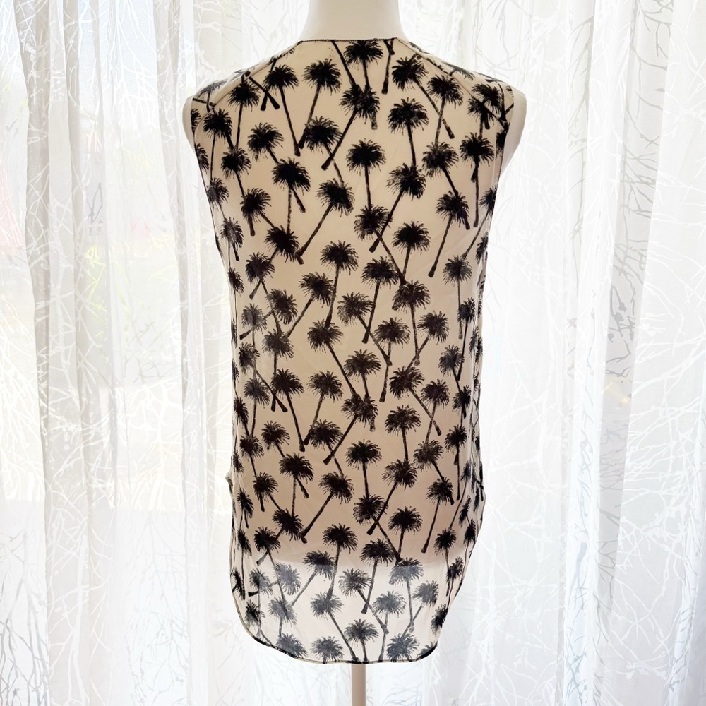 L’AGENCE WHITE BLACK PALM TREE PRINT SILK LOOSE FIT SLEEVELESS BLOUSE TOP - Picture 5 of 6